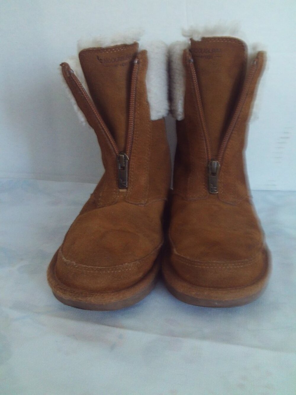 Koolaburra by UGG KIDS Size 2